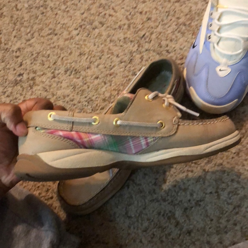 Sperrys - Picture 4 of 4